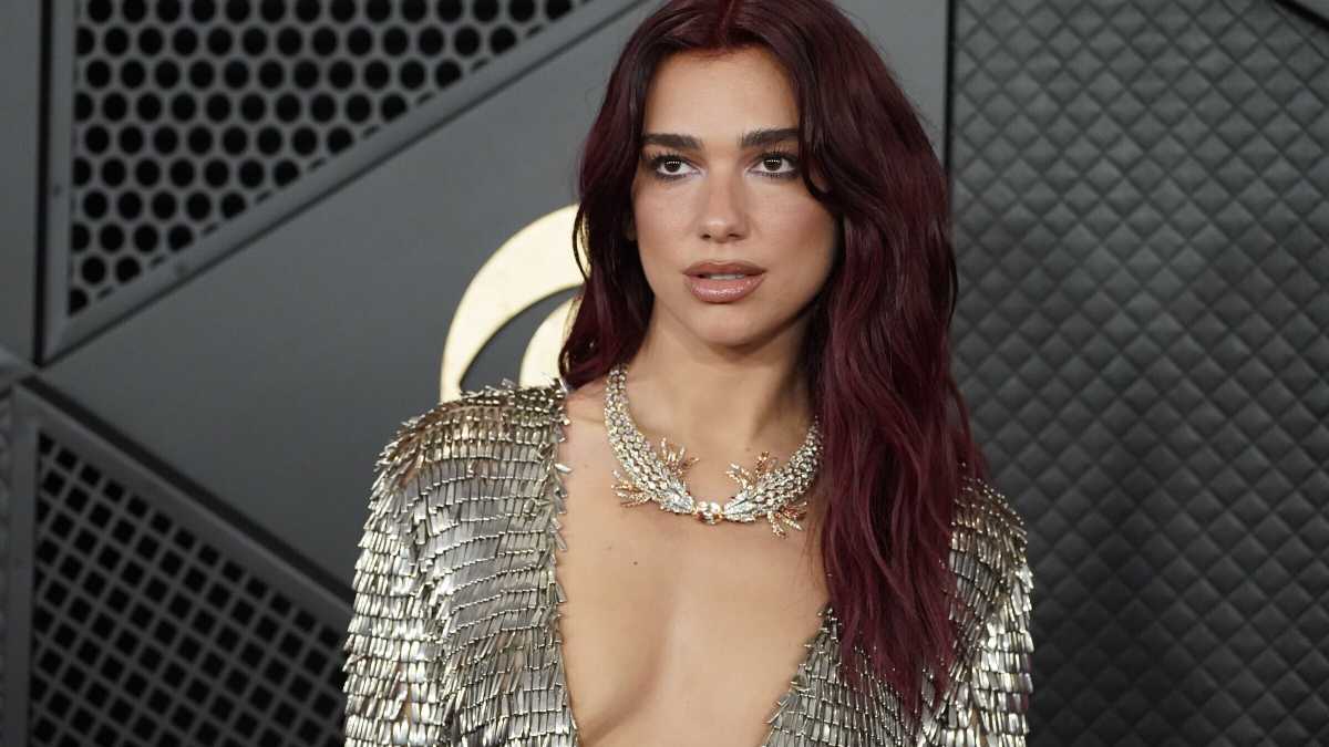 Immagine di Siamo tutti fidanzati con Dua Lipa