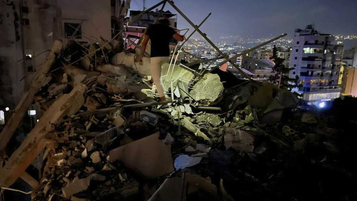 Immagine di Israele risponde a Hezbollah con un attacco a Beirut