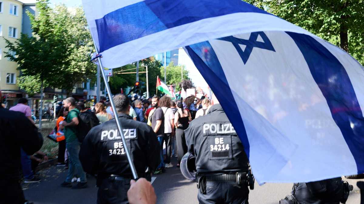 Immagine di Combattere l'antisemitismo in tutti i canali senza paura di essere divisivi