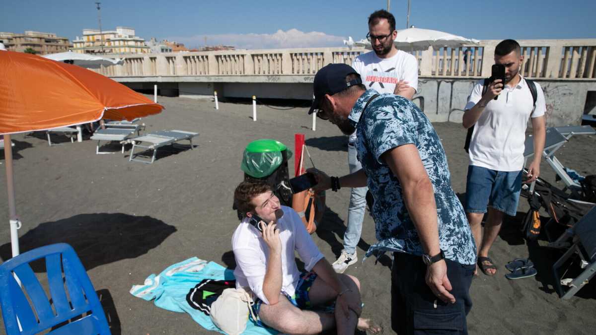 Immagine di I balneari scioperano contro se stessi