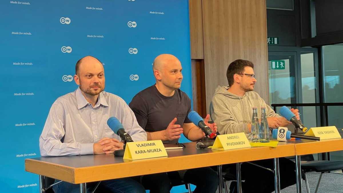 Immagine di L'esilio scomodo e rischioso degli eroi russi