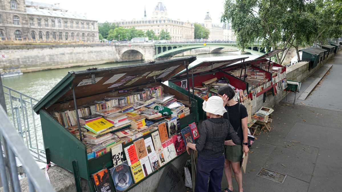 Immagine di Parigi, città di innamorati e pure di libri