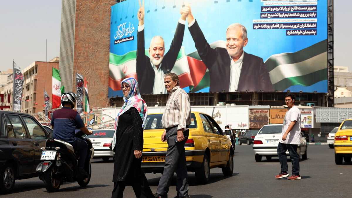 Immagine di Contro gli utili idioti degli ayatollah