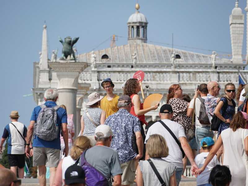 Federalberghi: "Nuova tassa di soggiorno? Una mazzata. I turisti fuggiranno in Croazia"