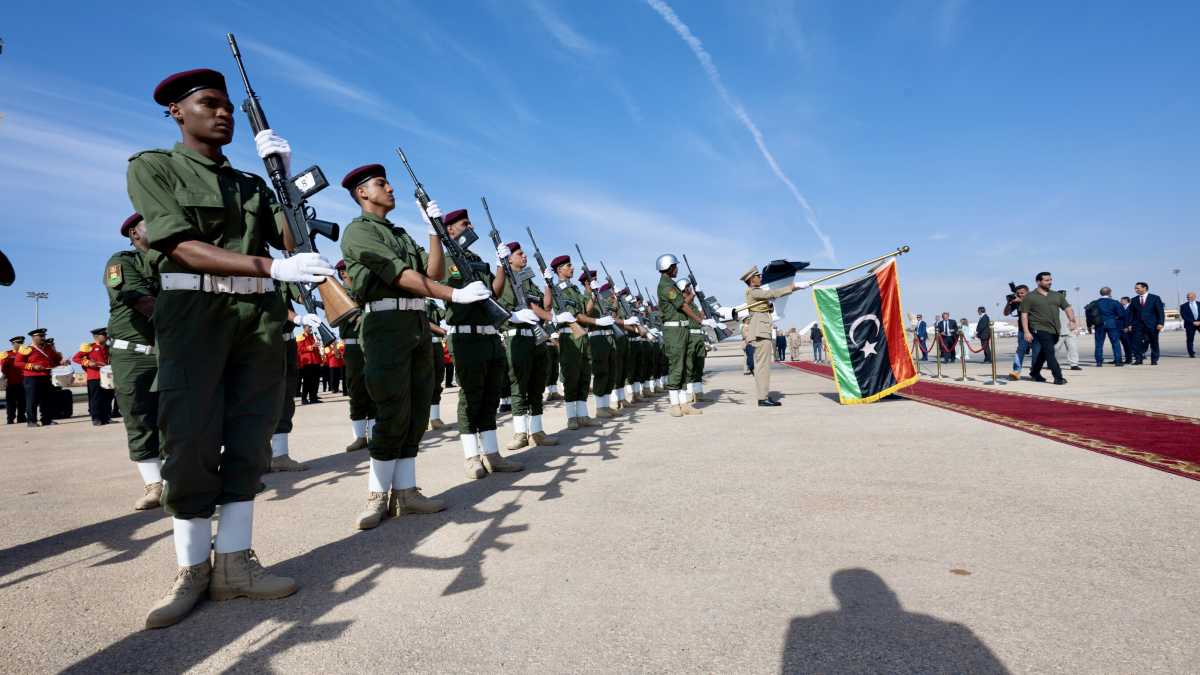 Immagine di Haftar e i russi ricordano a tutti che in Libia la tregua è un’illusione