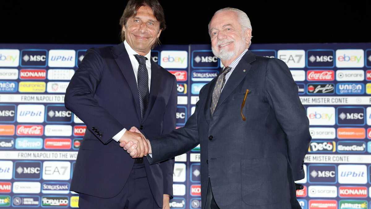 Immagine di La prima volta di Conte al Maradona. Massimo Mauro: “Era l’uomo giusto per la Juve, lo sarà per il Napoli”