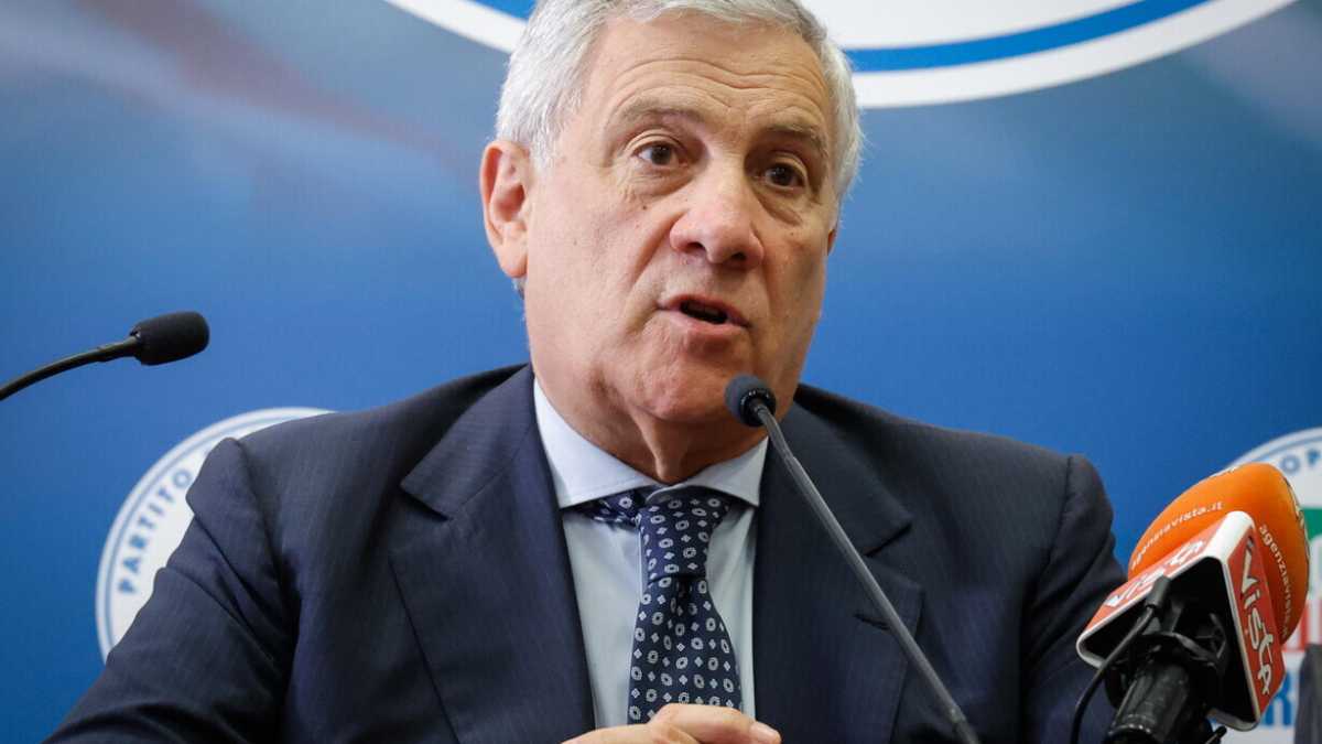 Immagine di Tajani: "Israele si difenda, ma smetta di colpire i civili"