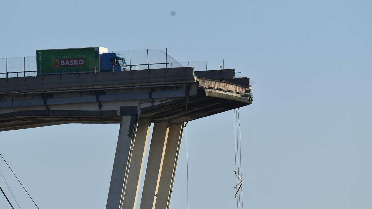 Immagine di Sei anni dal crollo del Ponte Morandi. Mattarella: "Le responsabilità devono essere definitivamente accertate"