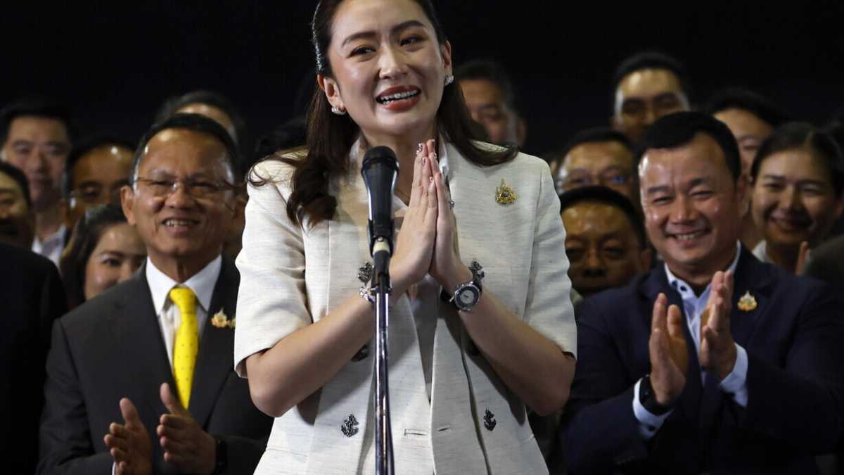 Immagine di In Thailandia torna al governo Shinawatra: la nuova premier è la figlia dell'ex primo ministro Thaksin
