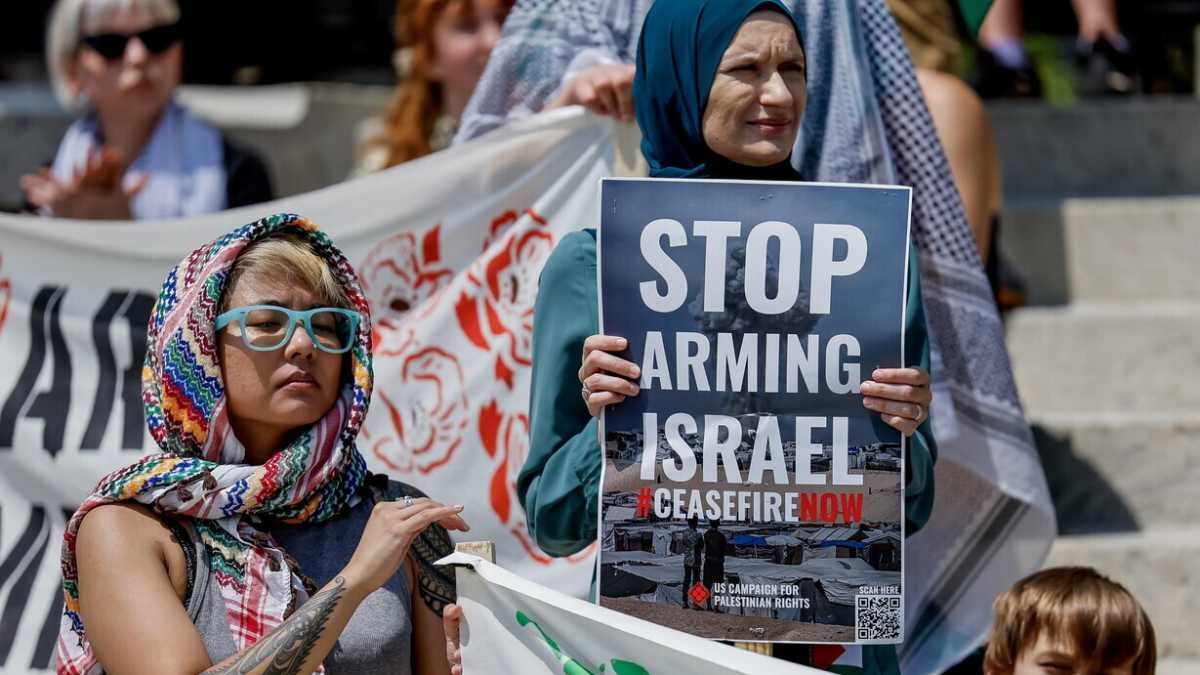 Immagine di Alla convention di Chicago va in scena la protesta pro pal degli "uncommitted"