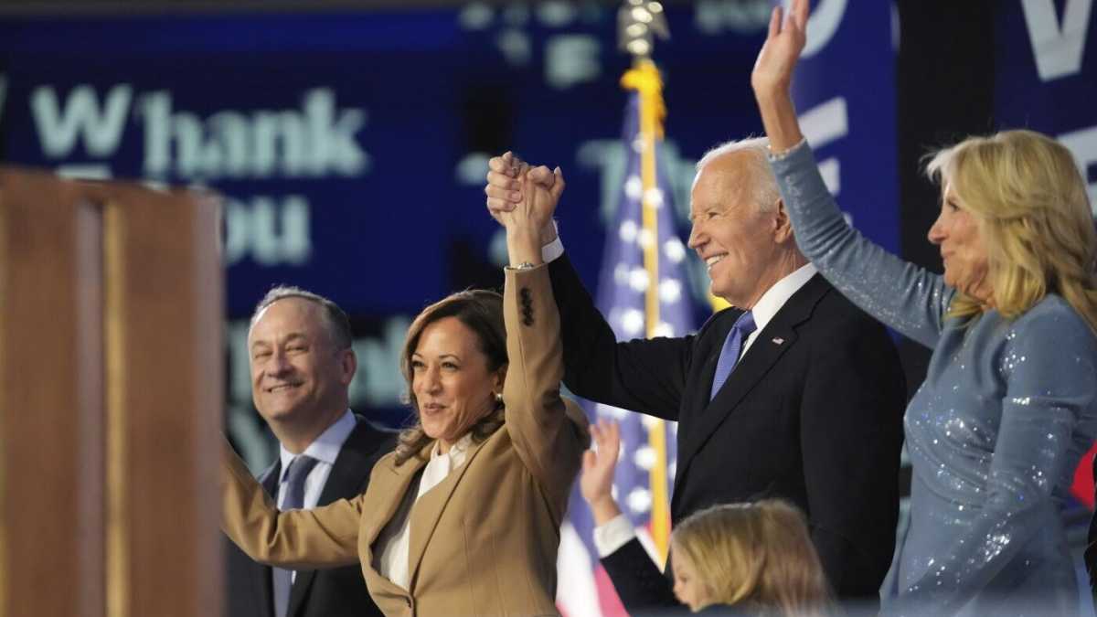 Immagine di La Convention democratica a Chicago un po' raduno aziendale un po' messa cantata