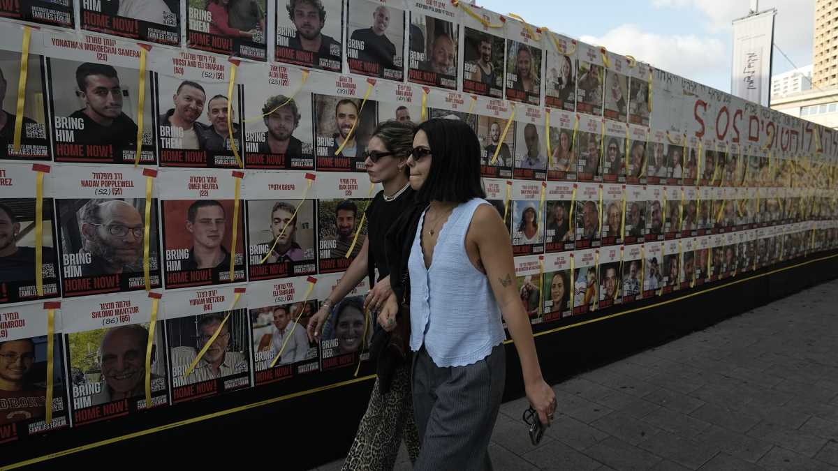 Immagine di Confondere aggrediti e aggressori fa degli ostaggi vittime collaterali