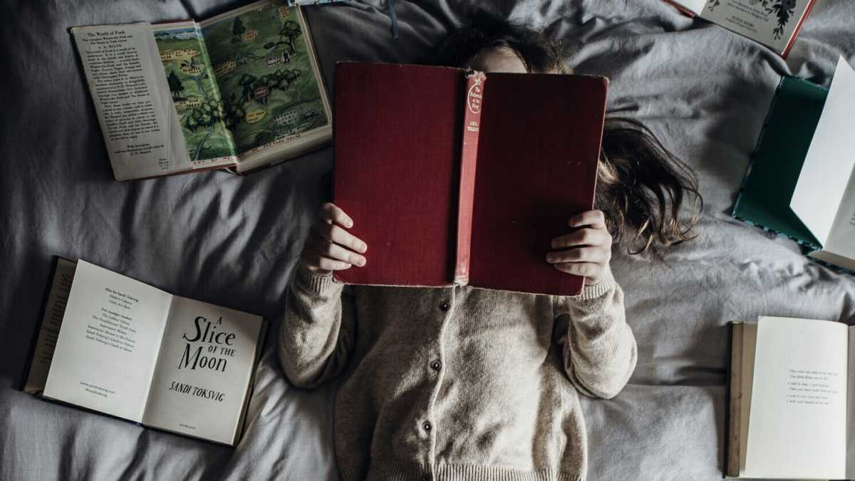 Immagine di Con il ladro che si attarda per leggere, per una volta la letteratura si è fatta vita