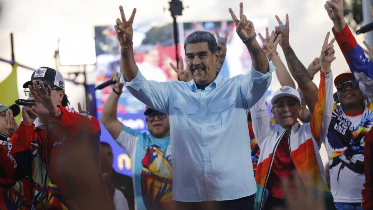 Immagine di Il Tribunale supremo in Venezuela convalida la frode di Maduro