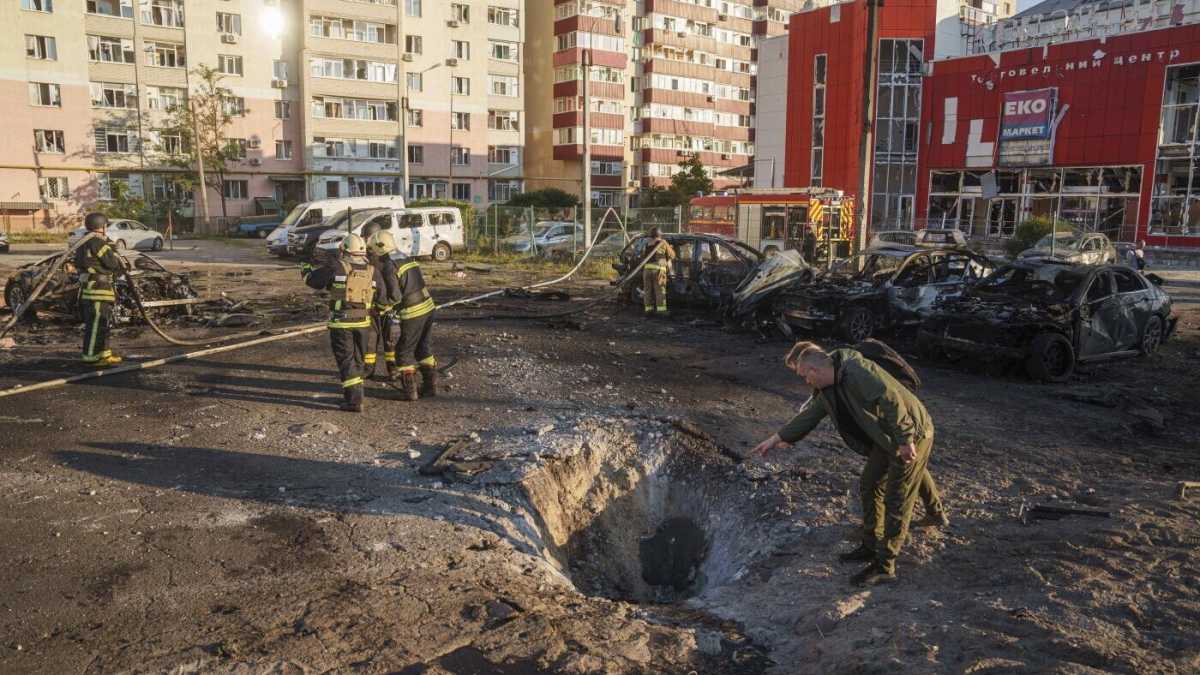 Immagine di Massiccio attacco russo sull'Ucraina. Razzi, droni e missili colpiscono 15 oblast