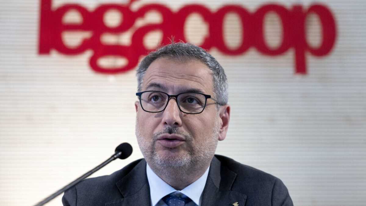Immagine di Cooperative rosse, bianche e pure blu: un impero da 135 miliardi