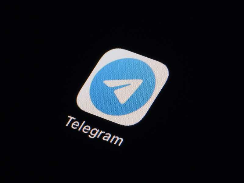 Telegram ha spostato la frontiera dei social oltre la privacy, dove la moderazione dei contenuti non esiste