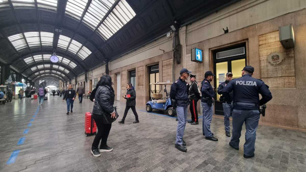 Immagine di Trovare un cadavere nei gabinetti della Stazione Centrale, un'esperienza da fare