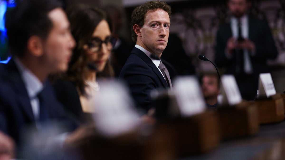 Immagine di Zuck&Co sono preoccupati più dell'antitrust che della libertà d'espressione