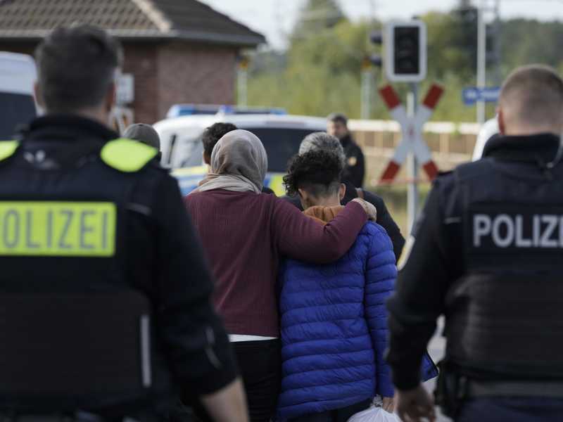 La Germania cambia il modo di gestire i migranti irregolari