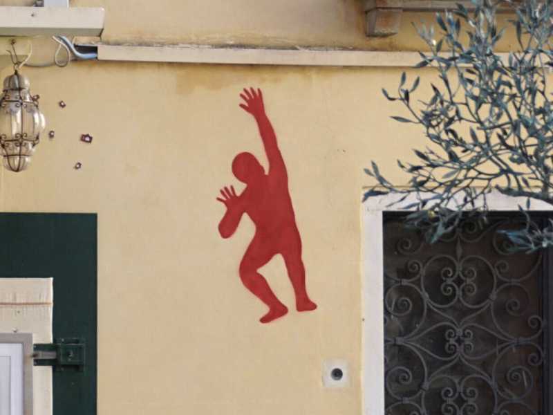 A casa del direttore del manicomio (con amante ex paziente)