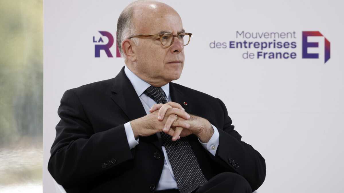 Immagine di Bernard Cazeneuve è il nome giusto per guidare la Francia?