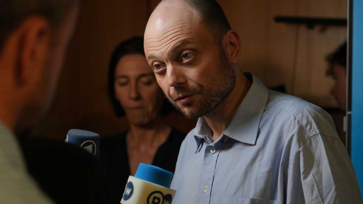 Immagine di Kara-Murza racconta la sua liberazione dalle galere di Putin e l’occidente che difende la vita