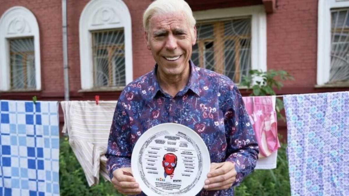 Immagine di Cosa c'entrano le sanzioni alla Russia con una serie tv su Biden