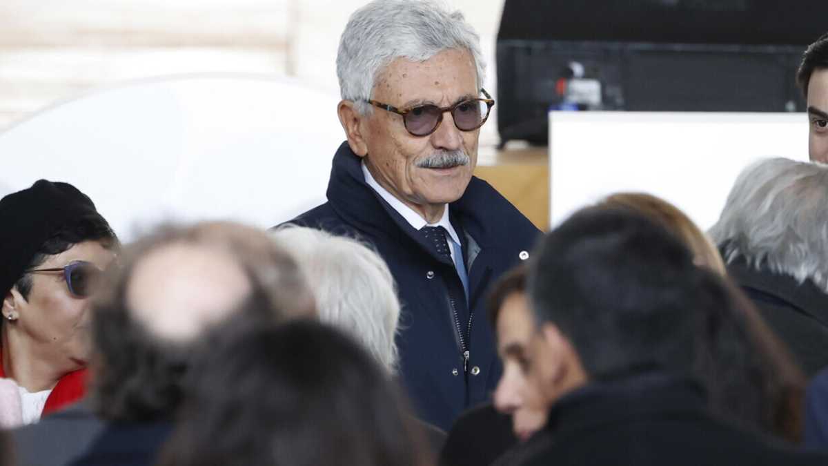 Immagine di D'Alema fra i Grandi della terra