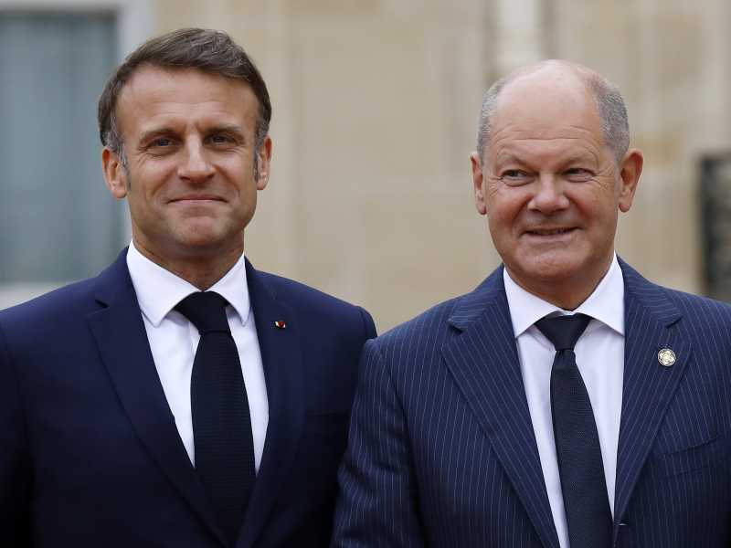 Il presidente francese Macron riceve i capi di stato prima della cerimonia di apertura delle Olimpiadi (Antoine Gyori - Corbis via Getty)&nbsp;<br />