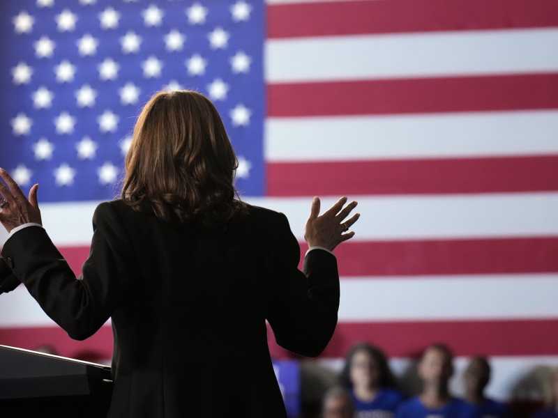 La marcia improvvisata ma potente di Kamala Harris