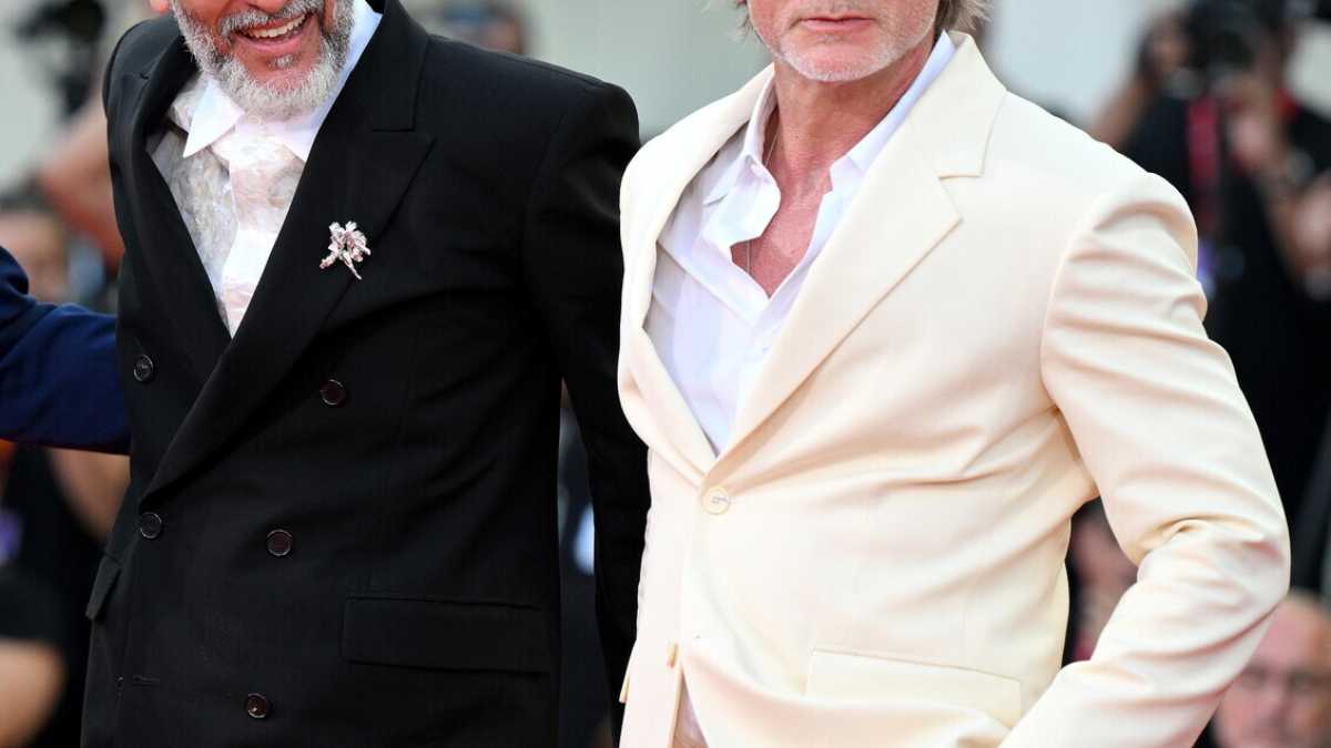 Immagine di Alla Mostra del cinema di Venezia partono le scommesse: vincerà “Queer” il Leone d’oro?