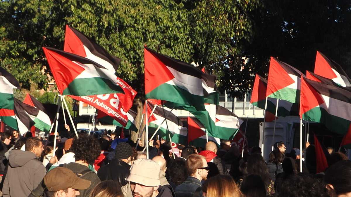 Immagine di Per Meta è lecito dire “Palestina libera (dagli ebrei) dal fiume al mare”