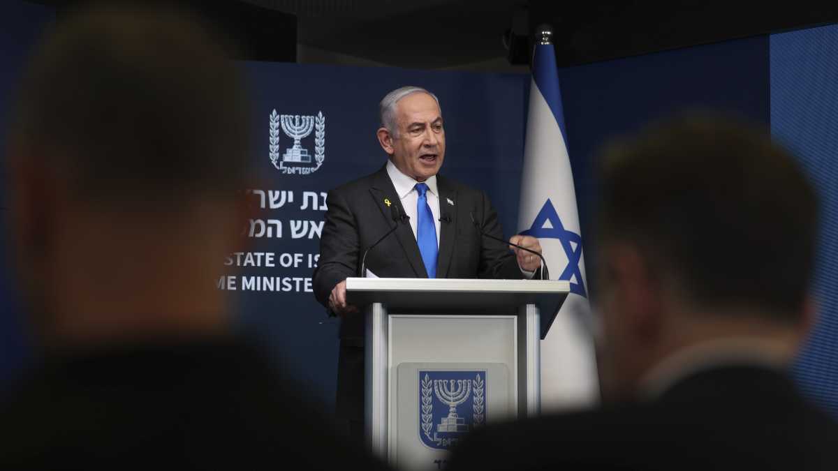 Immagine di Netanyahu contro tutti