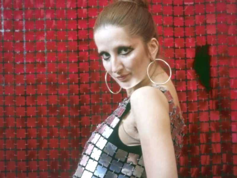 Balenciaga e Mina, la donna che disse di “non seguire la moda”