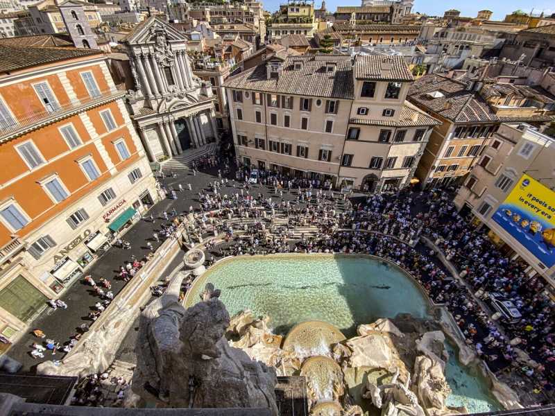 La fontana di Trevi a pagamento? Carandini, Fuksas, Strinati e Karrer commentano la proposta di Gualtieri