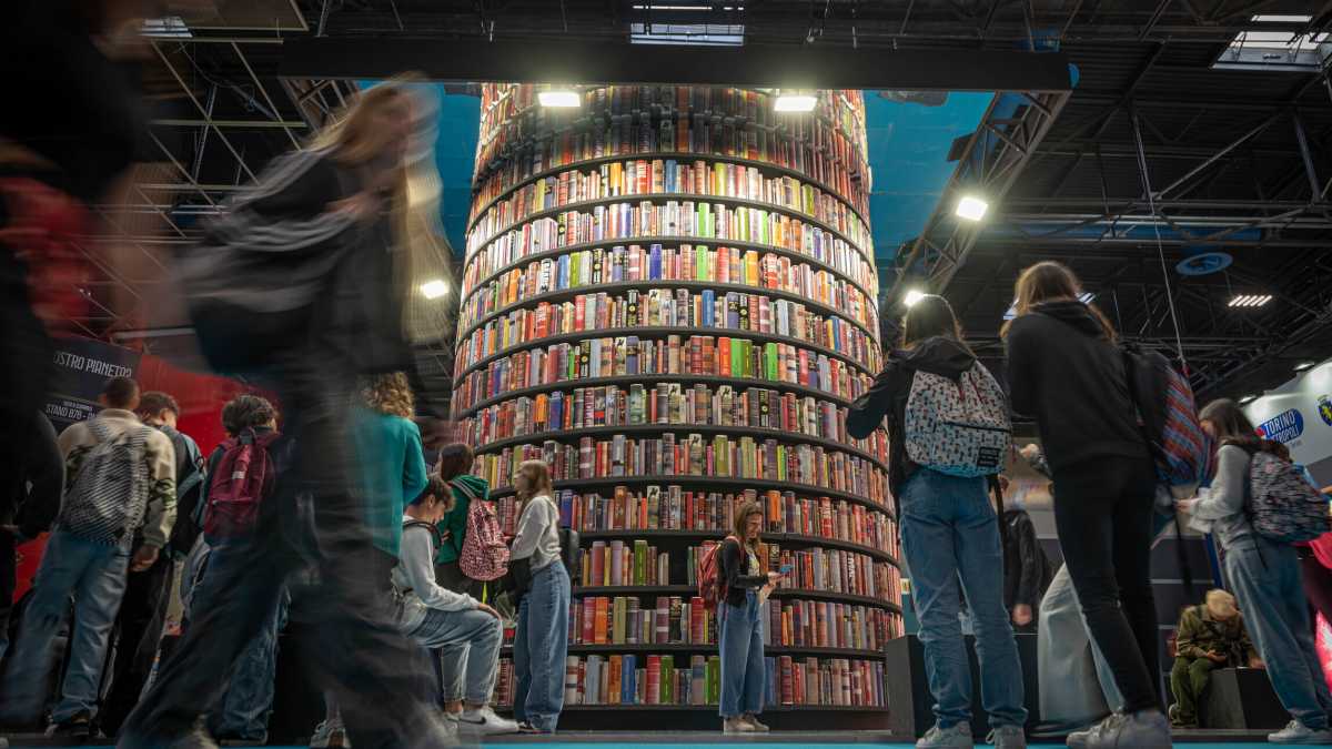 Immagine di Gli italiani continuano a leggere poco