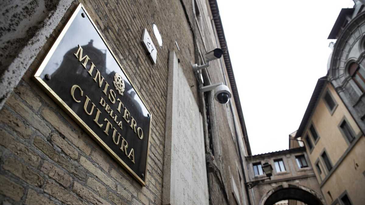 Immagine di Il ministero della Cultura, un brutto anatroccolo di governo. Pochi soldi e molte ambizioni
