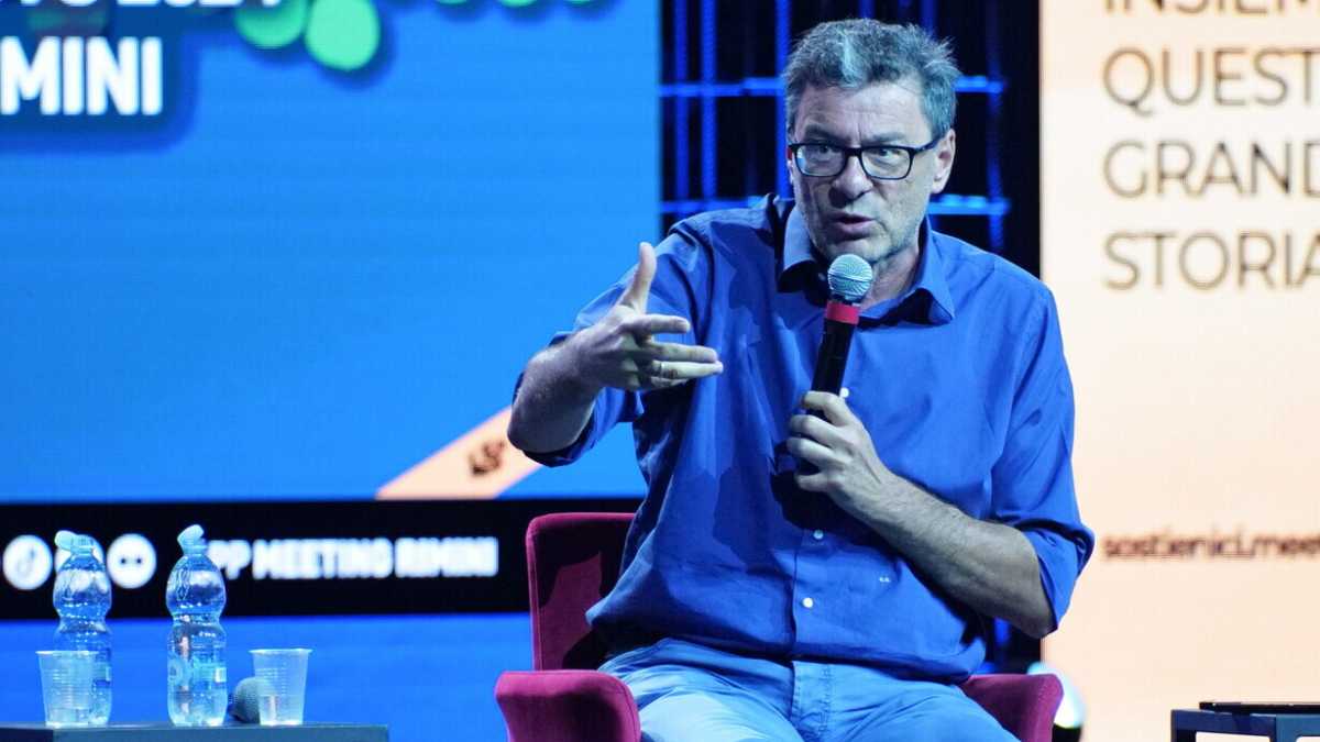 Immagine di Meno tasse a chi fa figli: Giorgetti ci riprova e studia un intervento sulla natalità (da 6 miliardi)