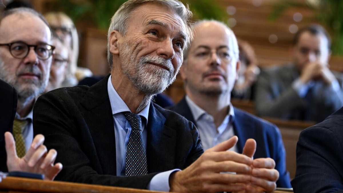 Immagine di "Pronti a lavorare con Giorgetti per la natalità". Parla Delrio