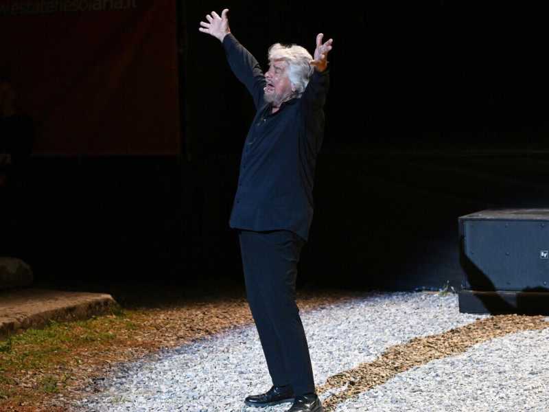 Grillo rispolvera il "metodo Parmalat" per sfidare Conte nell'assemblea del M5s