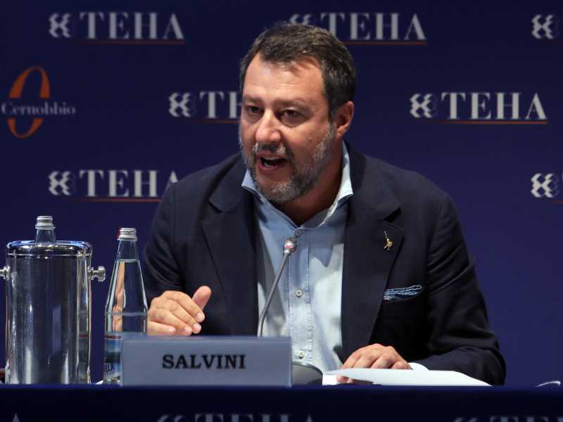 Cambio nella Lega. Salvini nomina Durigon e Stefani nuovi vice segretari al posto di Giorgetti e Fontana