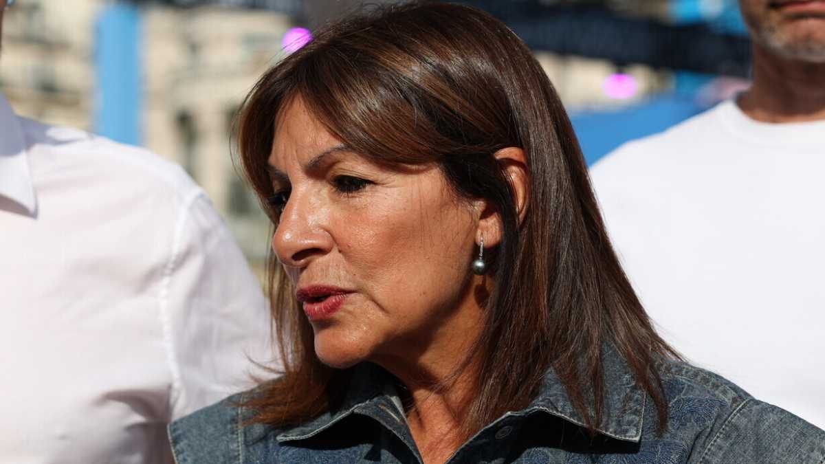 Immagine di Liti tra gli insoumis, liti tra i socialisti. Cronache furiose della gauche francese