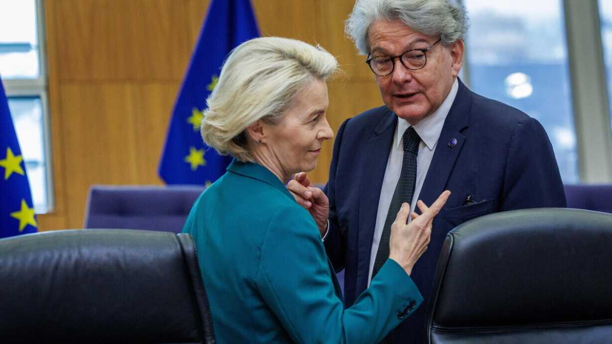 Immagine di Il commissario francese Breton si dimette. Un terremoto per von der Leyen e per l'Ue