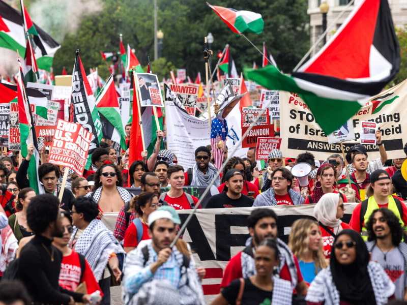 "Diamo un milione di dollari a chi organizza un Gay Pride a Gaza o Ramallah"