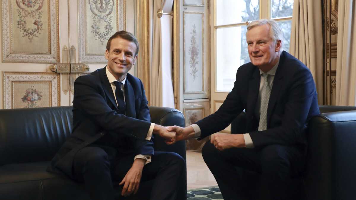 Immagine di Il nuovo governo francese si sposta a destra. E sarà molto poco macronista