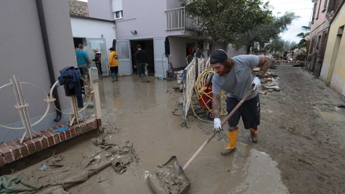 Immagine di L'alluvione è colpa del boom? Se cambia il clima si cambi anche il territorio, senza lagne
