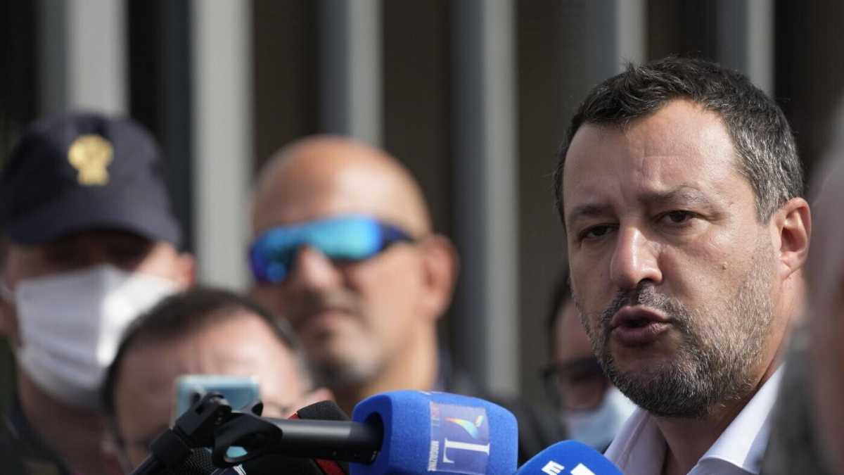 Immagine di Conoscere la difesa di Salvini al processo Open Arms. Per smontarla