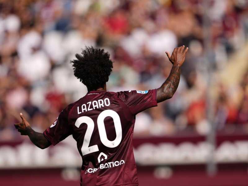 L'esterno del Torino Valentino Lazaro (foto LaPresse)