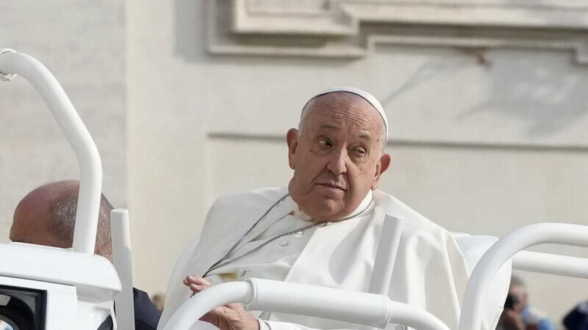 Immagine di Il viaggio del Papa nel cuore dell'Europa infedele